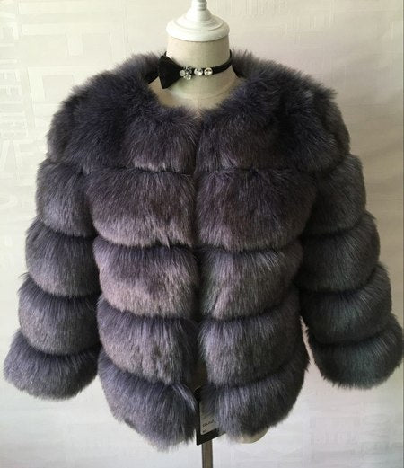 Abrigo de Piel Sintética para Mujer - Elegante y Abrigador para Invierno - Image 5