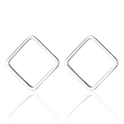 Aretes Minimalistas de Círculo - Elegancia Discreta - Image 6