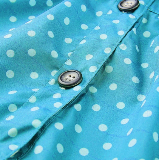 Vestido Entallado de Lunares con Botones - Image 2