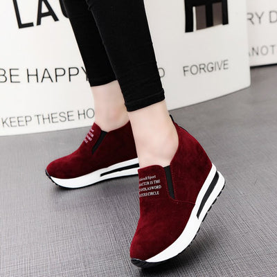 Zapatos de Ante con Punta Redonda y Plataforma Elevada - Image 8