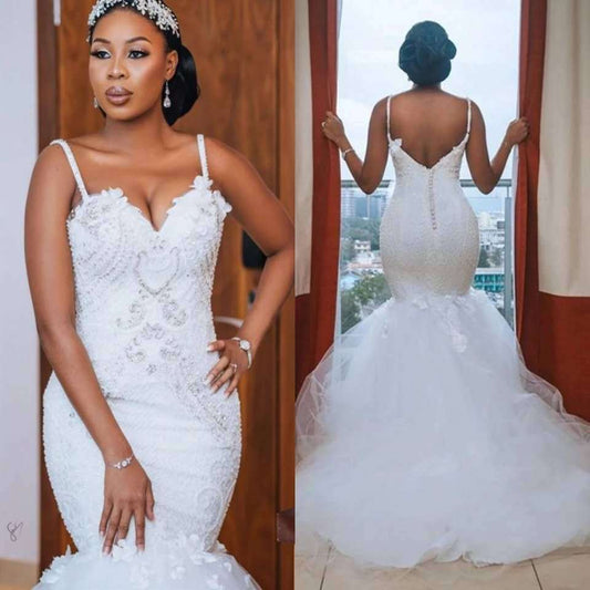 Vestido de Novia Africano con Encaje y Cola Voluminosa