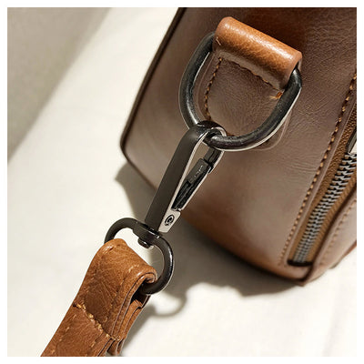 Bolso Vintage con Remaches - Image 6