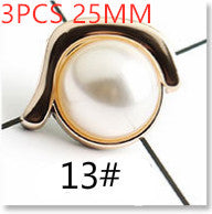 Broche Decorativo para Ajustar Ropa - Image 9