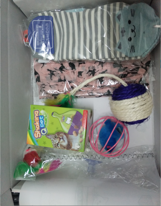 Juguete Interactivo para Gatos con Plumas y Cuentas de Colores - Image 2