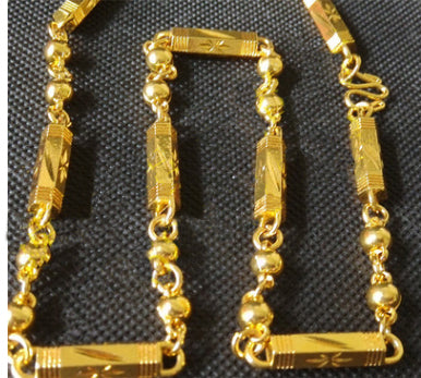 Collar para Hombre con Acabado Tipo Oro - Image 3