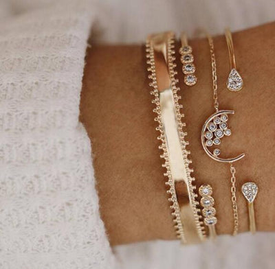 Set de 4 Pulseras Brazalete Luna