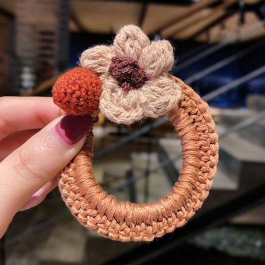 Elástico para cabello con flores de lana - Image 14
