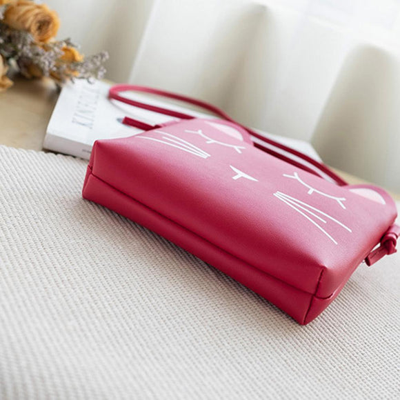Bolsa de Hombro con Estampado Graffiti