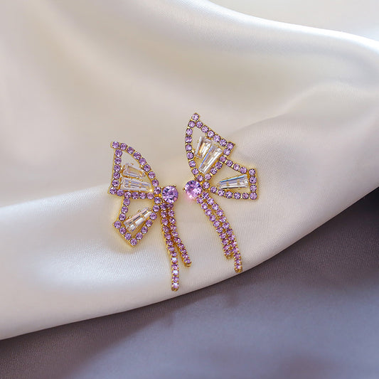 Aretes de Mariposa con Diamantes Brillantes y Borlas
