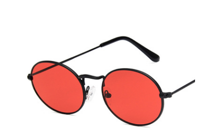 Retro round sunglasses with pink lenses and a gold-colored metal frame, featuring black ear tips. - Image 4