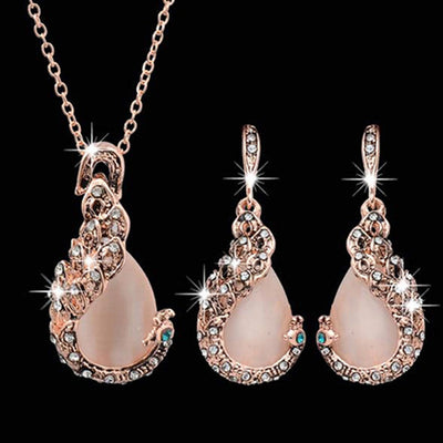 Conjunto de Collar y Aretes Retro Gota de Agua con Diamantes