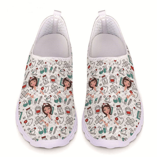 Zapatos con Estampado de Enfermera - Image 2