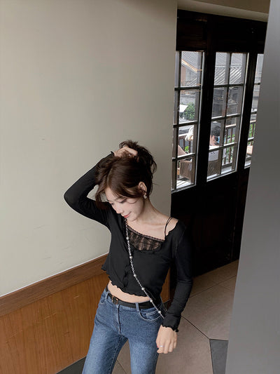 Blusa Interior de Encaje con Tirantes Ajustables - Image 2
