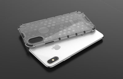 Funda Protectora iPhone SE3 con Diseño Panal Antigolpes - Image 8