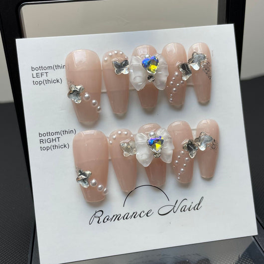 Uñas Decorativas con Terapia de Luz LED - Image 13