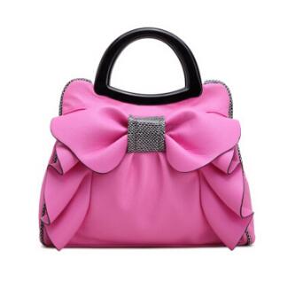 Bolsa de Cuero para Mujer Diseñador con Flores Grabadas - Estilo Retro Elegante - Image 10
