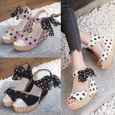 Sandalias de Tacón Alto con Encaje y Punta Abierta - Image 4