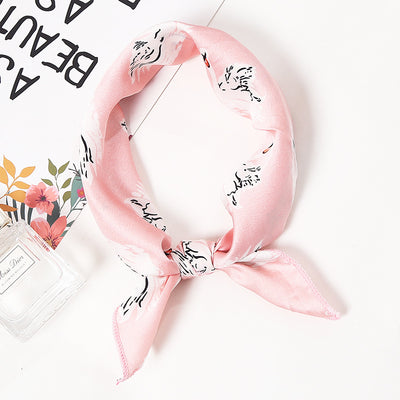 Pañuelo de Seda Coreano con Estampado Decorativo