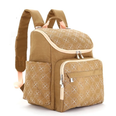 Bolsa Maternal Elegante para Pañales y Accesorios de Bebé - Image 8