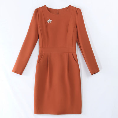 Vestido Elegante Midi con Capucha - Diseño Sólido y Moderno - Image 3