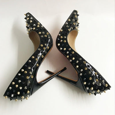 Tacones Altos Negros de Charol con Remaches - Stiletto Puntiagudo Elegante - Image 5