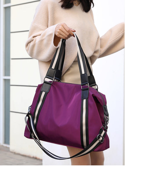 Bolsa de Viaje Plegable para Mujer - Diseño a Rayas Coreano - Image 3