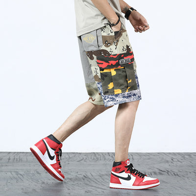 Shorts Camuflado con Detalles de Costura Personalizada - Image 4