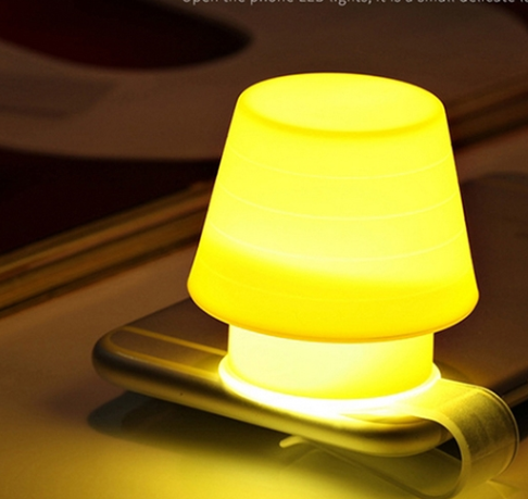 Soporte para Teléfono con Luz Nocturna de Silicona - Diseño Adorable - Image 2