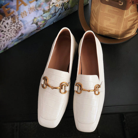 Zapatos de Tacón Bajo Cómodos en Crema
