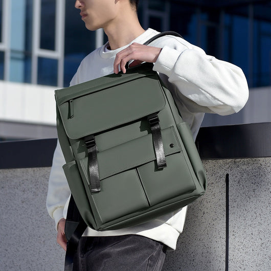 Mochila Minimalista para Hombre - Diseño Casual y Versátil - Image 9