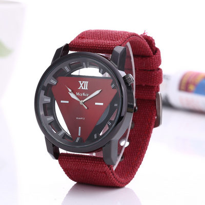 Reloj de Cuarzo Unisex con Correa de Lona y Diseño Triangular Invertido - Image 9