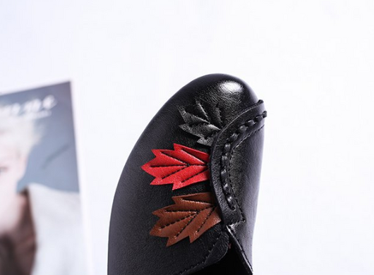Zapatos cómodos para mamá con bordados elegantes - Image 8