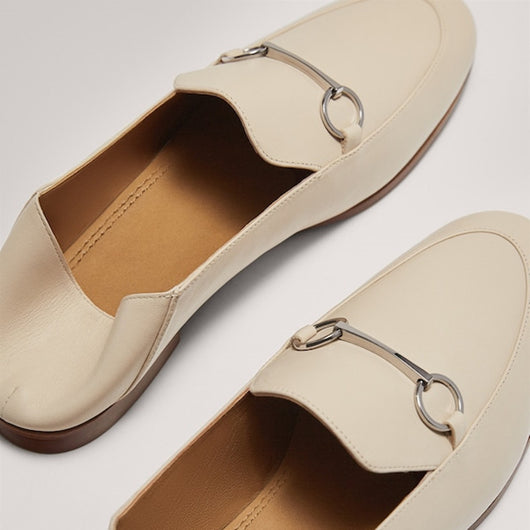Zapatos Planos de Cuero para Mujer - Colección Otoño - Image 3