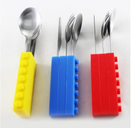 Set de Cubiertos Portátil para Niños - 3 Piezas en Silicona y Acero Inoxidable - Image 6