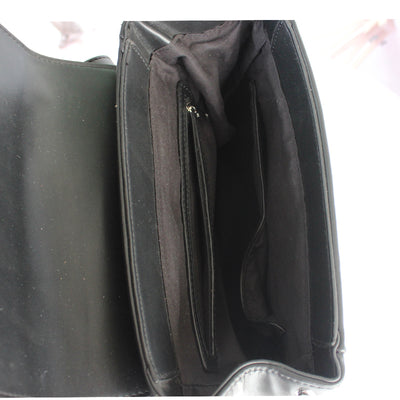 Mochila de Viaje Versátil con Estilo Moderno - Image 11