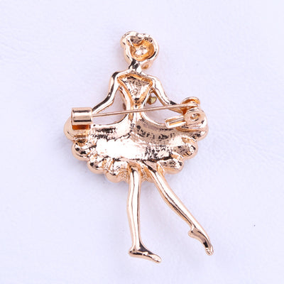Broche Bailarina con Perlas y Cristales - Accesorio Deportivo para Mujeres - Image 4