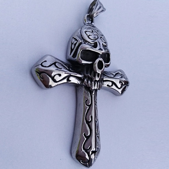 Dije de Calavera con Estilo