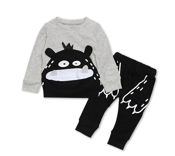 Conjunto Infantil de Dos Piezas con Patrón Colorido - Top y Pantalón