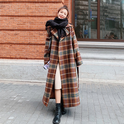 Abrigo Largo de Cuadros para Mujer - Elegancia Otoño e Invierno - Image 4