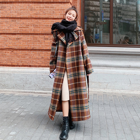 Abrigo Largo de Cuadros para Mujer - Elegancia Otoño e Invierno - Image 4