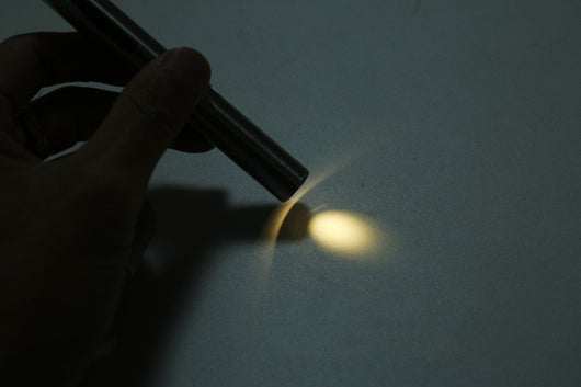 Linterna LED de Acero Inoxidable Recargable - Image 10