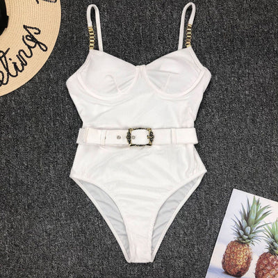 Bikini con Cadena Metálica y Cinturón de Cintura - Image 8