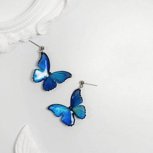 Hilo de Oreja Mariposa Azul en Plata de Ley S925 con Perla Larga - Image 13