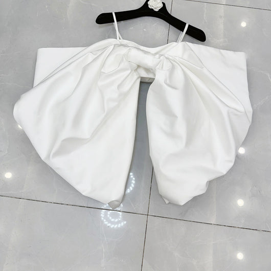 Blusa Elegante Off-Shoulder con Mangas Abullonadas y Moño Grande - Image 5