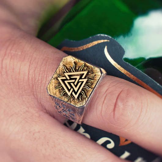 Anillo Viking de Plata con Nudo Nórdico e Incrustación de Cobre - Image 11