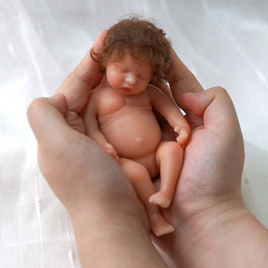 Muñeca Reborn Bebé de 6 Pulgadas con Cuerpo de Silicona Completa - Image 6