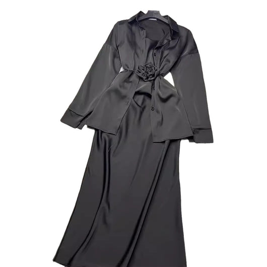 Conjunto de Falda con Tirantes de Encaje y Blusa Satinada - Image 6