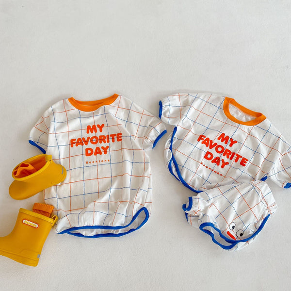 Conjunto de Uniforme Escolar Unisex - Camiseta y Falda/Pantalón
