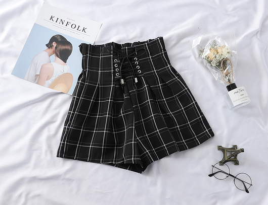 Shorts de Cintura Alta Tartán con Tirantes Floral - Image 10