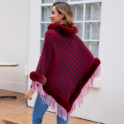 Poncho Tejido con Cuello de Piel y Borlas para Mujer - Image 13
